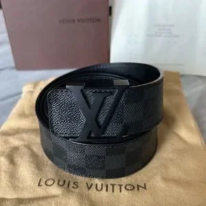 [今日のみの出品]Louis Vuitton ブラックベルトM9608 Louis Vuitton × Takashi Murakami 25' Black Monogram / D-Ring